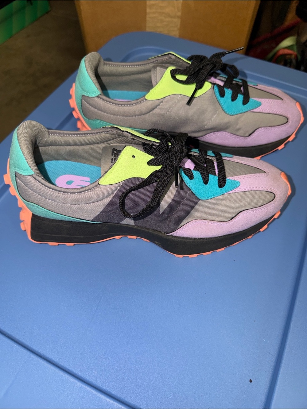 New Balance The Intelligent Choice 327 Men’s Running Shoes